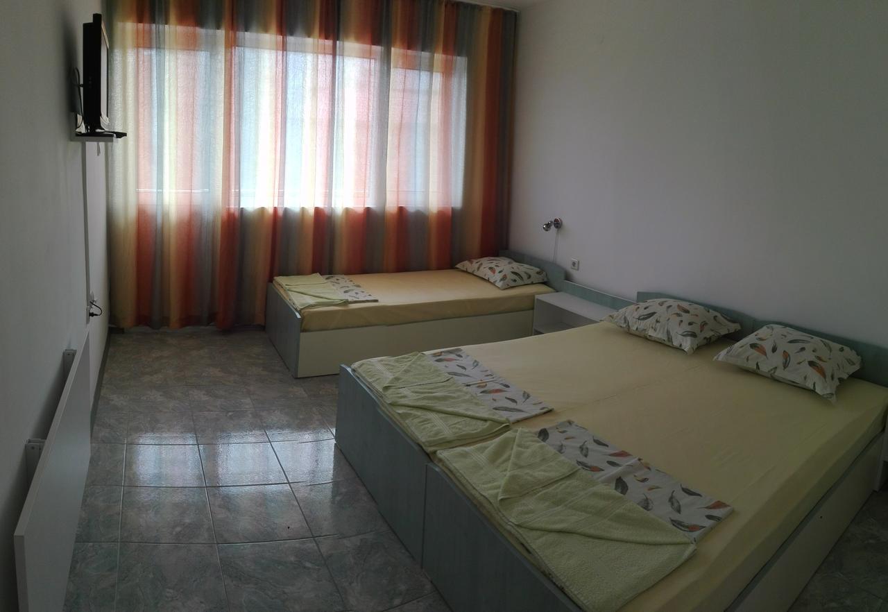 Eleonor Guest House Byala  Exterior photo